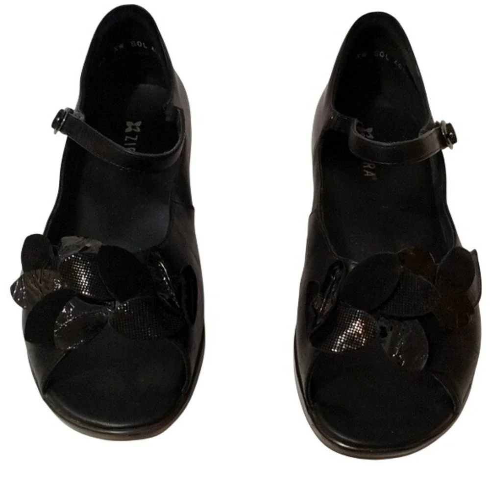 Ziera Women's Mary Janes Black Leather Floral  Shoes Flower Sz 40‎ US